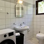 Vila Alexandros