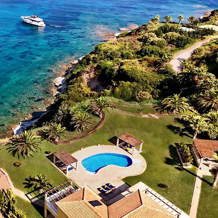 Villa Alexandros *